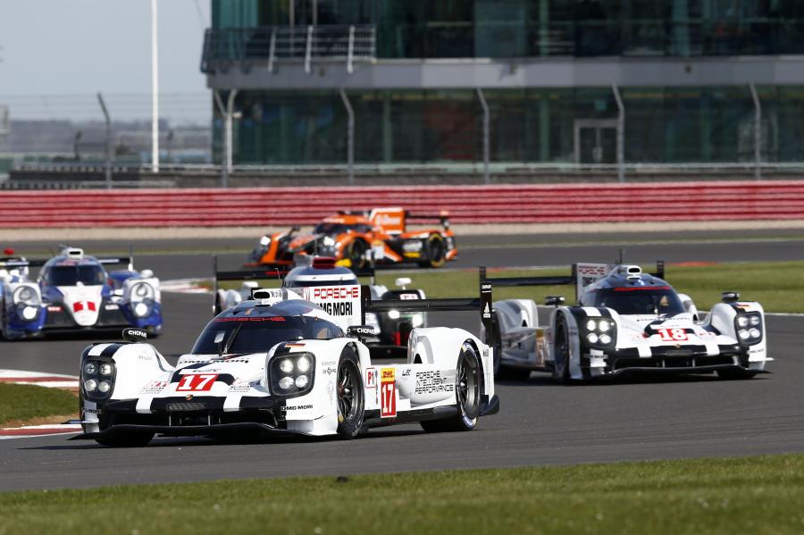 Porsche 919 Hybrid 2015 года  (фото 78 из 481)